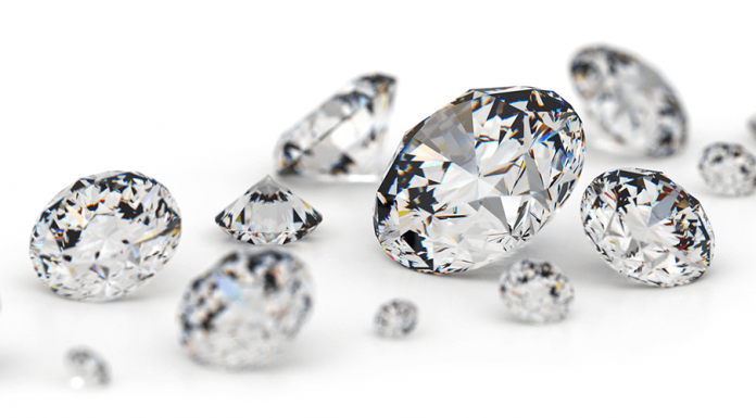 bijuterii cu diamante